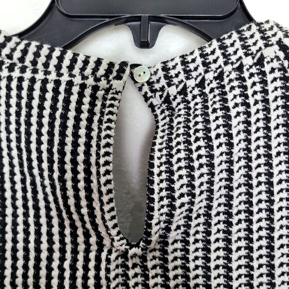 Anthropologie Dolan Left Coast Callan Ruffled Houndstooth Top Size Medium - Picture 10 of 11